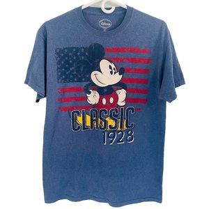 Disney Mickey Mouse Classic 1928 American Flag